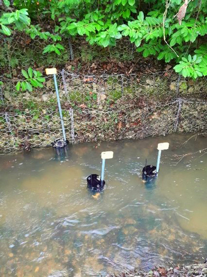 Image 6: Seneye Sensor and Microsamplers at Tollgate Bridge